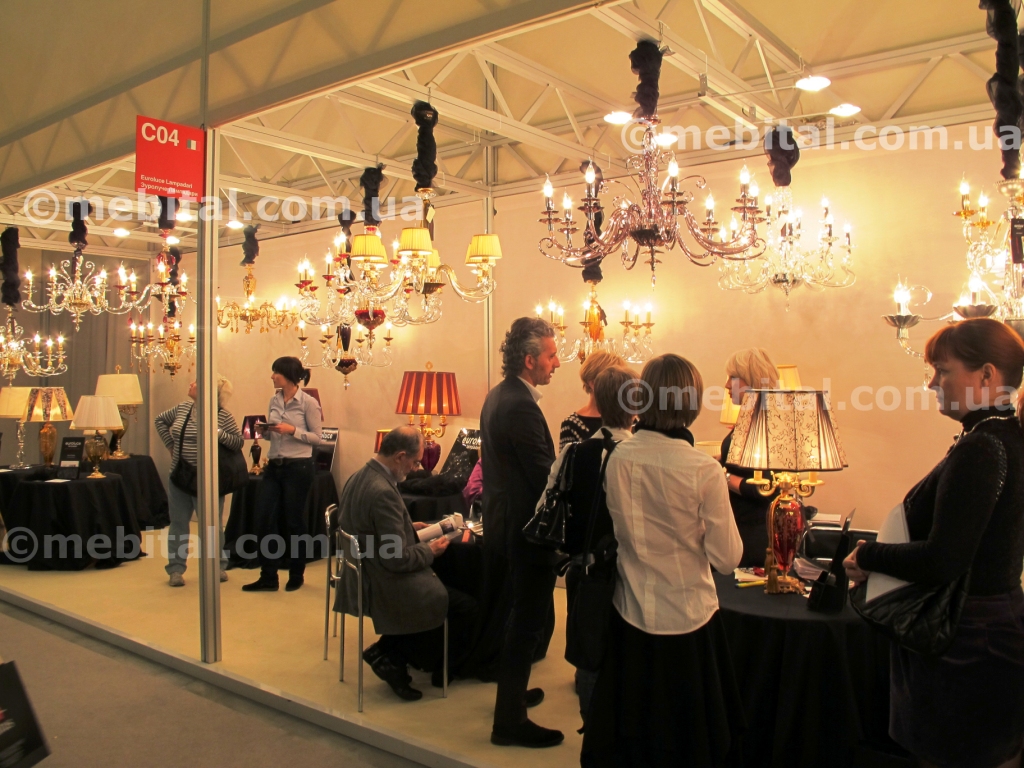 освещение от Euroluce Lampadari I Saloni WW Moscow 2011 освещение от Euroluce Lampadari I Saloni WW Moscow 2011