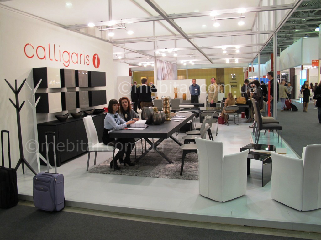 стенд фабрики Calligaris на выставке I Saloni Moscow 2011 мебель Calligaris на выставке I Saloni Moscow 2011