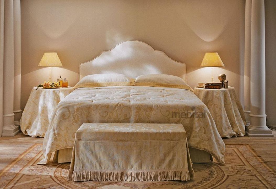 Итальянская мебель для спальни в стиле прованс